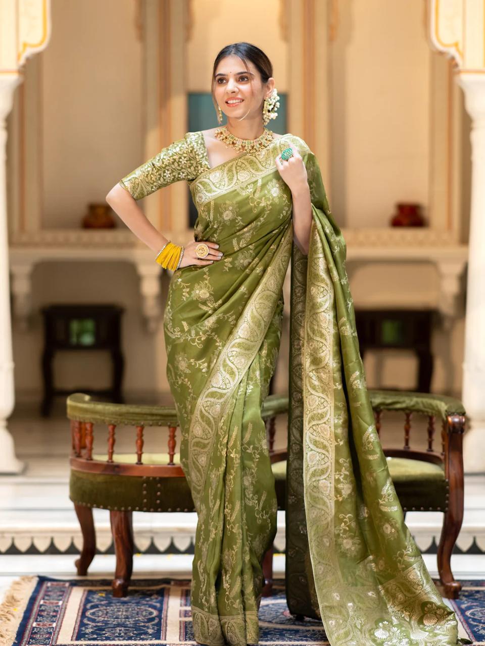 Beautiful Floral Saree With Unstitched Brocade Blouse-Minimum Qty -10 Pic