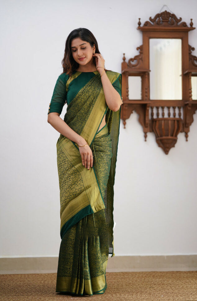 Banarasi Royale: Rich Banarasi Silk Saree with Seamless Jacquard Weave