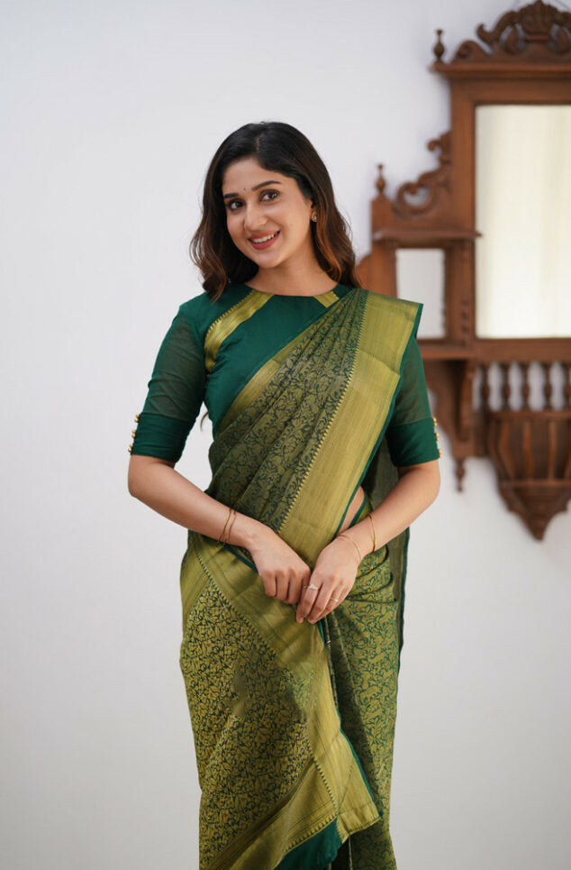 Banarasi Royale: Rich Banarasi Silk Saree with Seamless Jacquard Weave