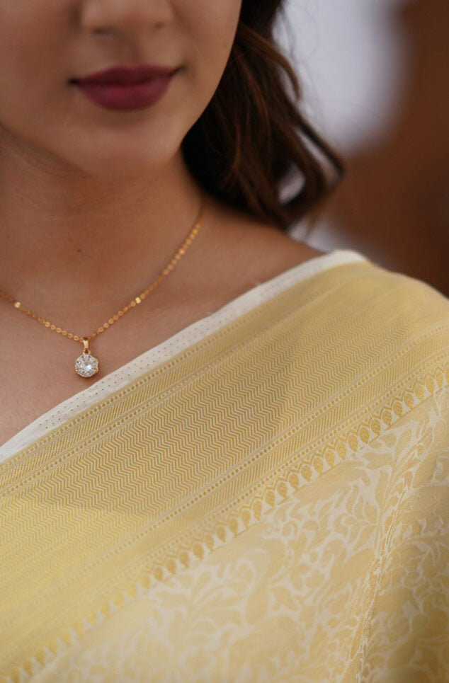 Banarasi Royale: Rich Banarasi Silk Saree with Seamless Jacquard Weave
