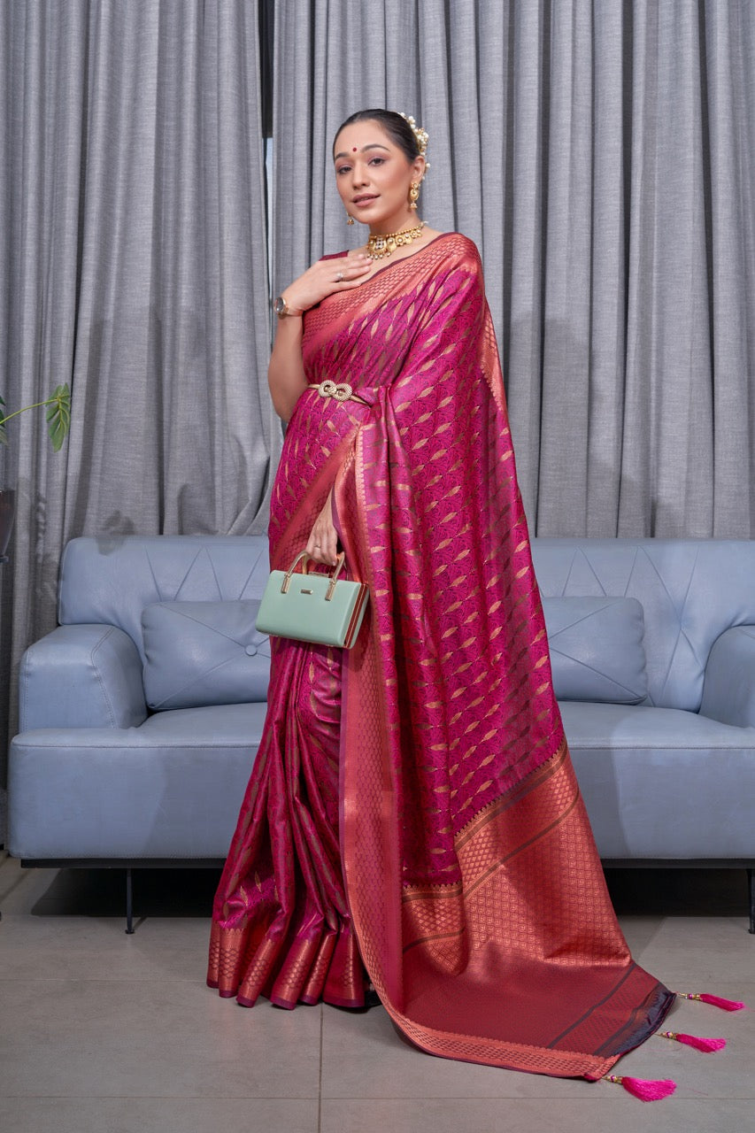 ShaadiShine: Banarasi Silk Saree with Attractive Jacquard for Wedding Glam-Minimum Qty -10 Pic