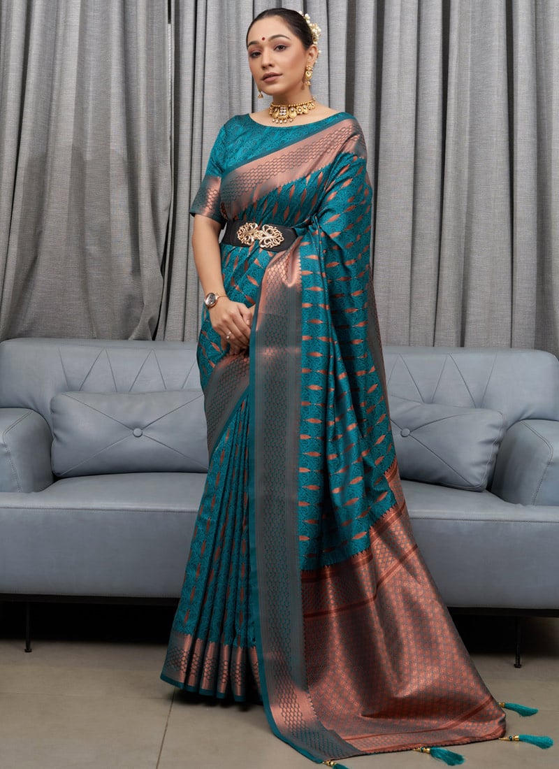 ShaadiShine: Banarasi Silk Saree with Attractive Jacquard for Wedding Glam-Minimum Qty -10 Pic