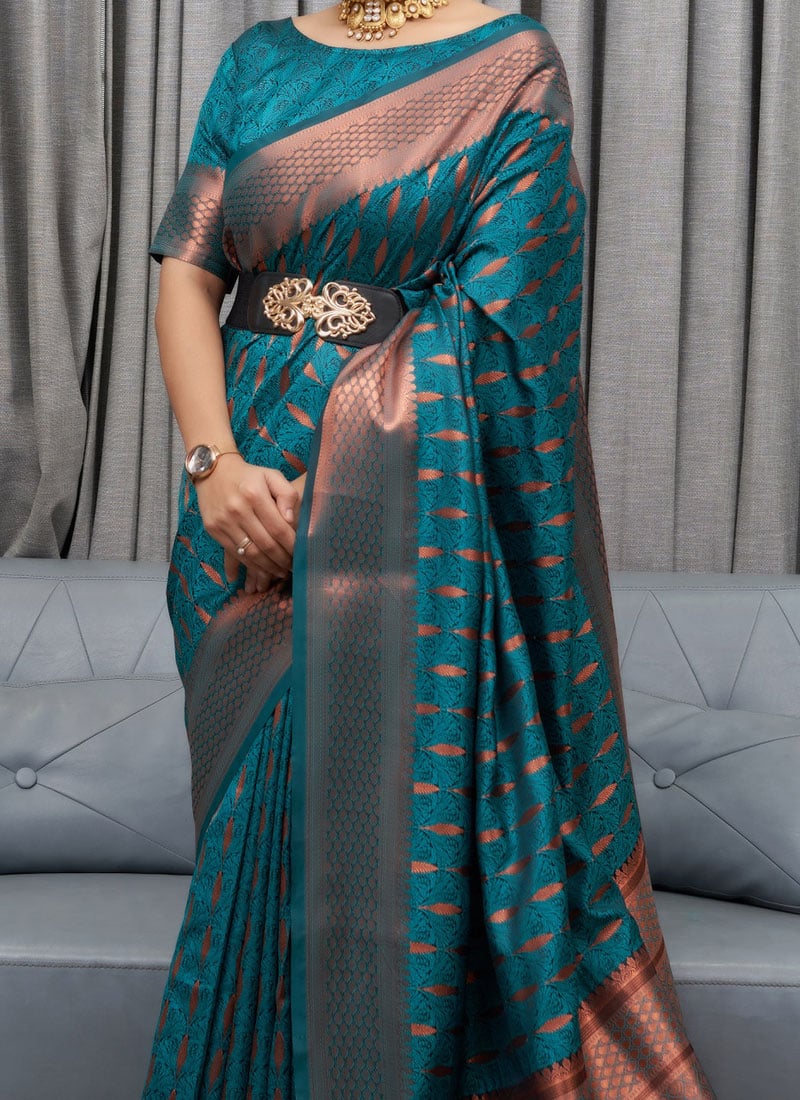 ShaadiShine: Banarasi Silk Saree with Attractive Jacquard for Wedding Glam-Minimum Qty -10 Pic