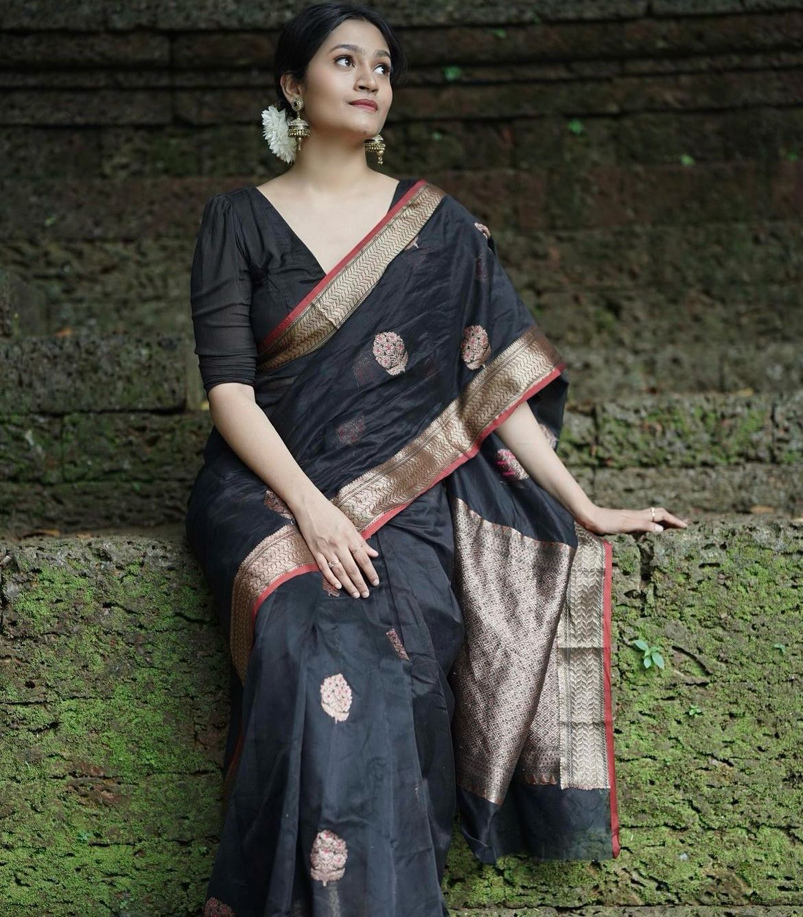 Silk Saree with Rich Pallu And Woven Blouse – Heavy Jacquard Work-Minimum Qty -10 Pic