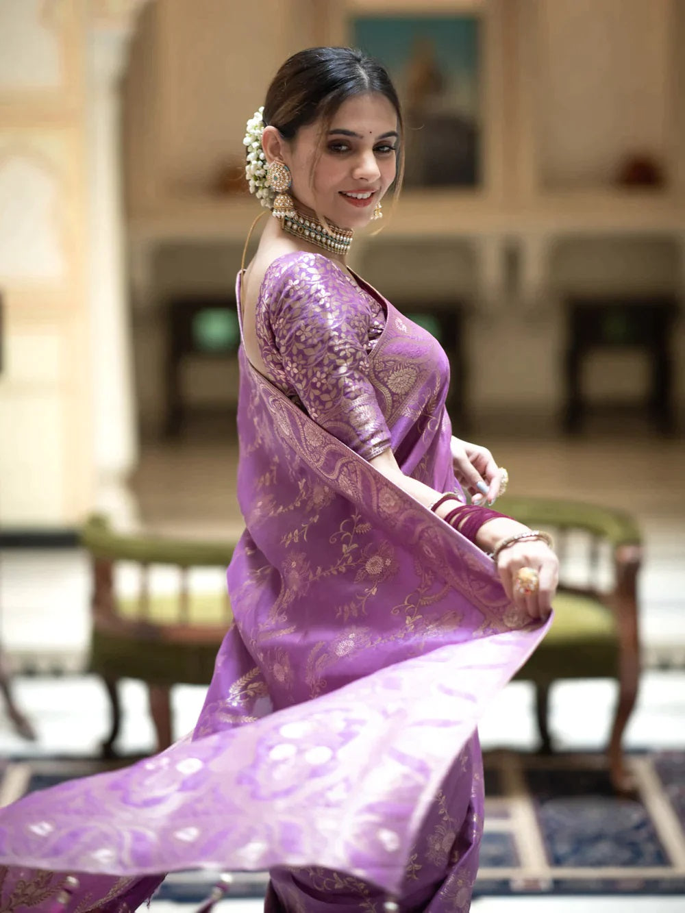 Beautiful Floral Saree With Unstitched Brocade Blouse