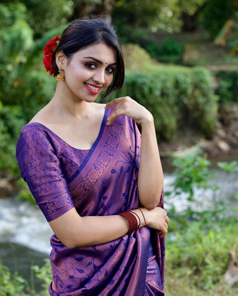 Runglory Purple Kanjivaram Silk Saree with Pure Zari Weaving