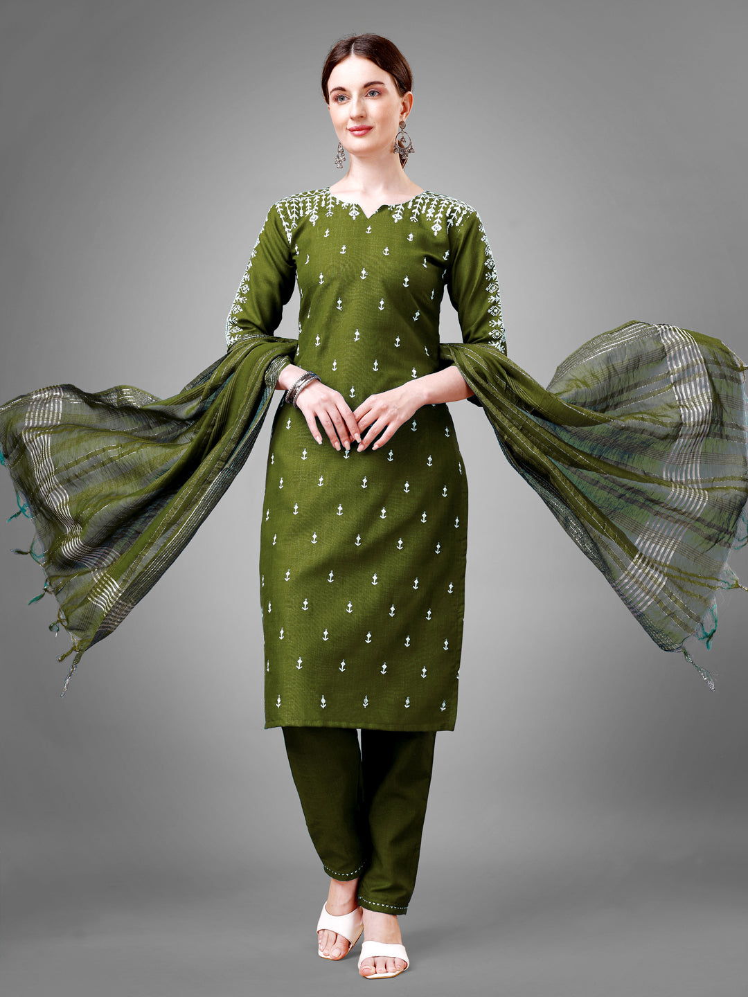 Modern Ethnic Kurti Set with Pants and Fancy Dupatta