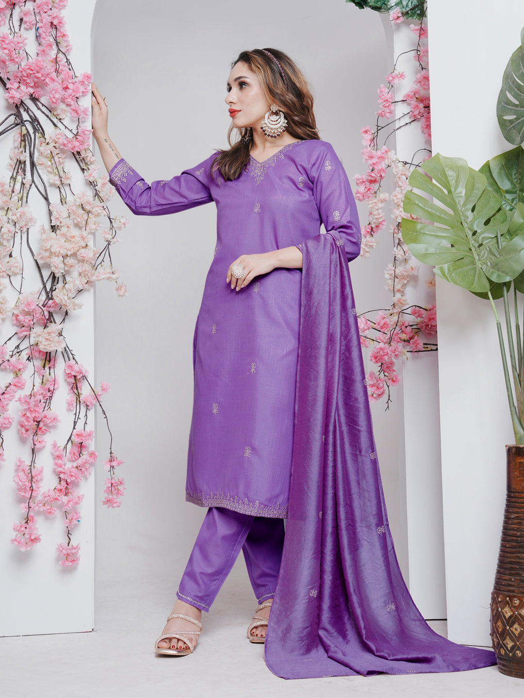 Effortless Ethnic Look - Kurti, Pant And Dupatta Set for Women