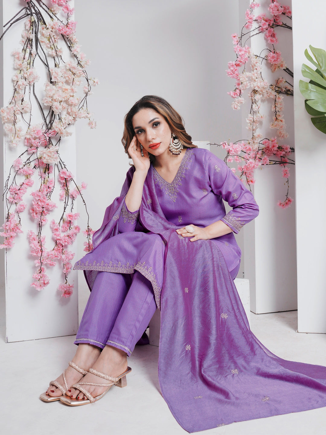 Effortless Ethnic Look - Kurti, Pant And Dupatta Set for Women