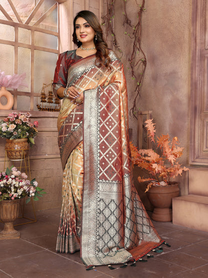 Runglory Opulent Silk Saree with Intricate Design-Minimum Qty -10 Pic