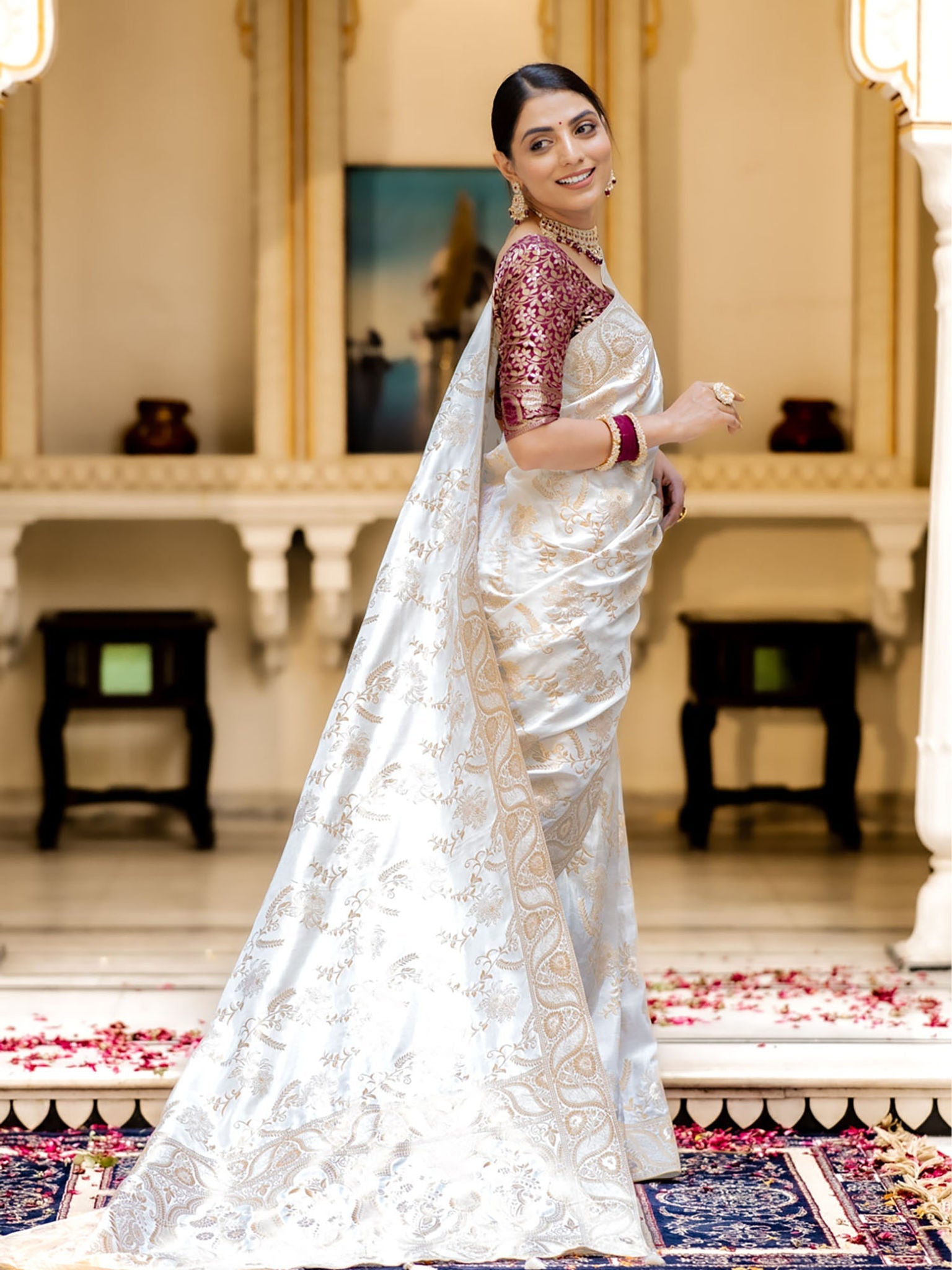 Runglory Designer Litchi Silk White Printed Saree