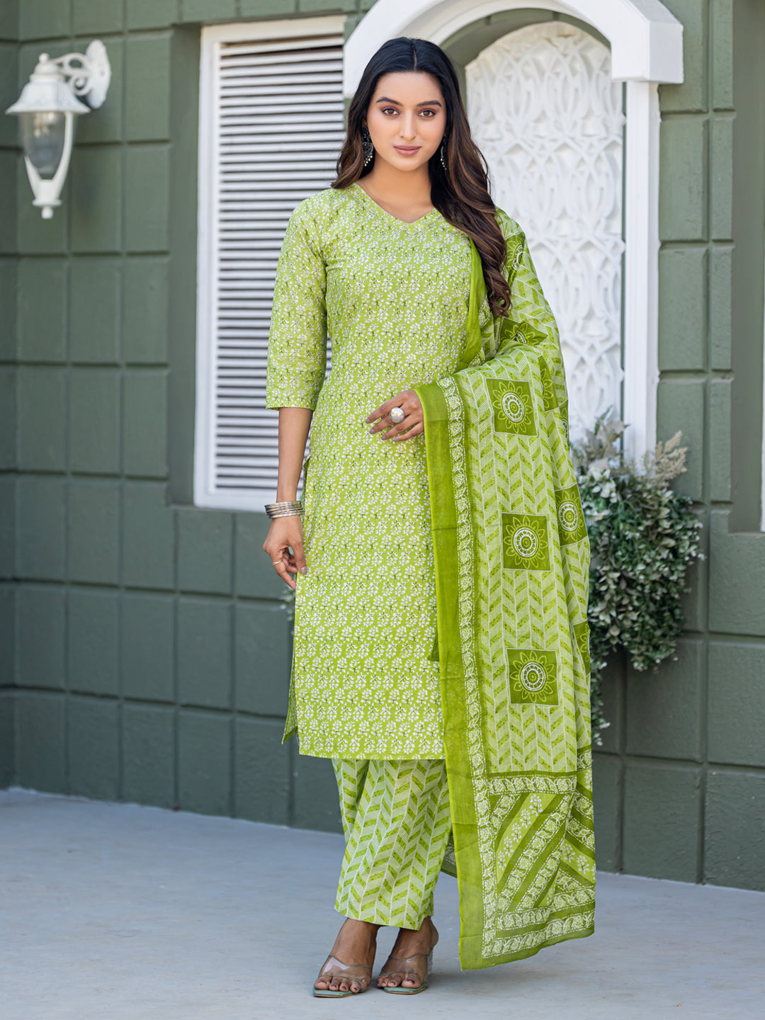 Traditional Meets Trendy | Cotton Kurti Set with Dupatta
