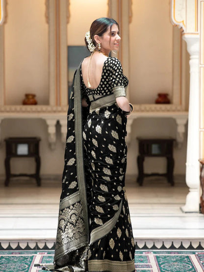 Regal Banarasi Silk Saree with Intricate Brocade & Golden Zari Accents-Minimum Qty -10 Pic