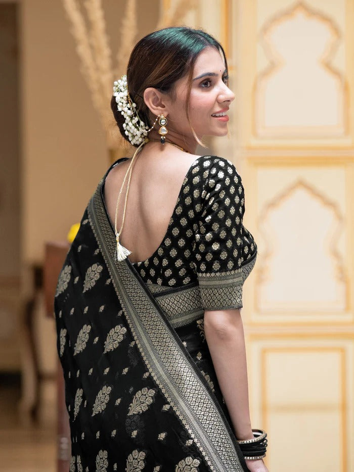 Regal Banarasi Silk Saree with Intricate Brocade & Golden Zari Accents-Minimum Qty -10 Pic