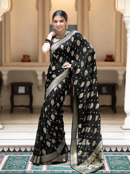 Drape And Dominate - Silk Saree with Luxe Jacquard Game-Minimum Qty -10 Pic