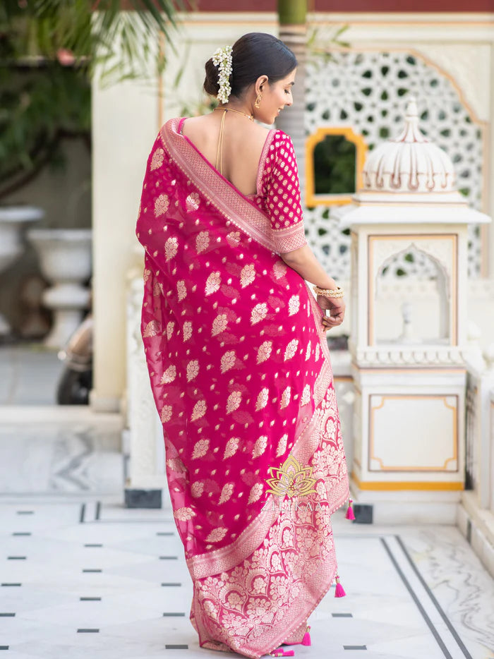 Drape And Dominate - Silk Saree with Luxe Jacquard Game-Minimum Qty -10 Pic