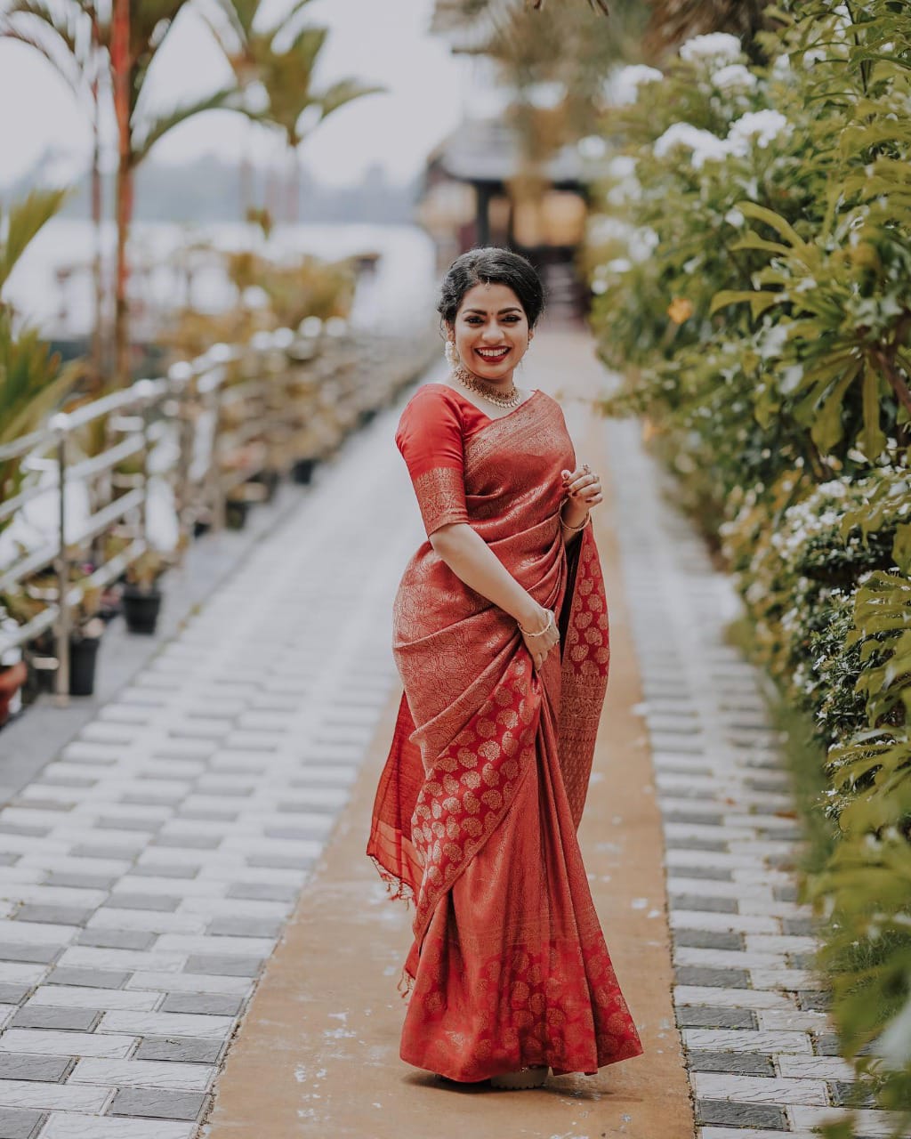 Vibe Check: Jacquard Border Silk Saree with Luxe Feels-Minimum Qty -10 Pic