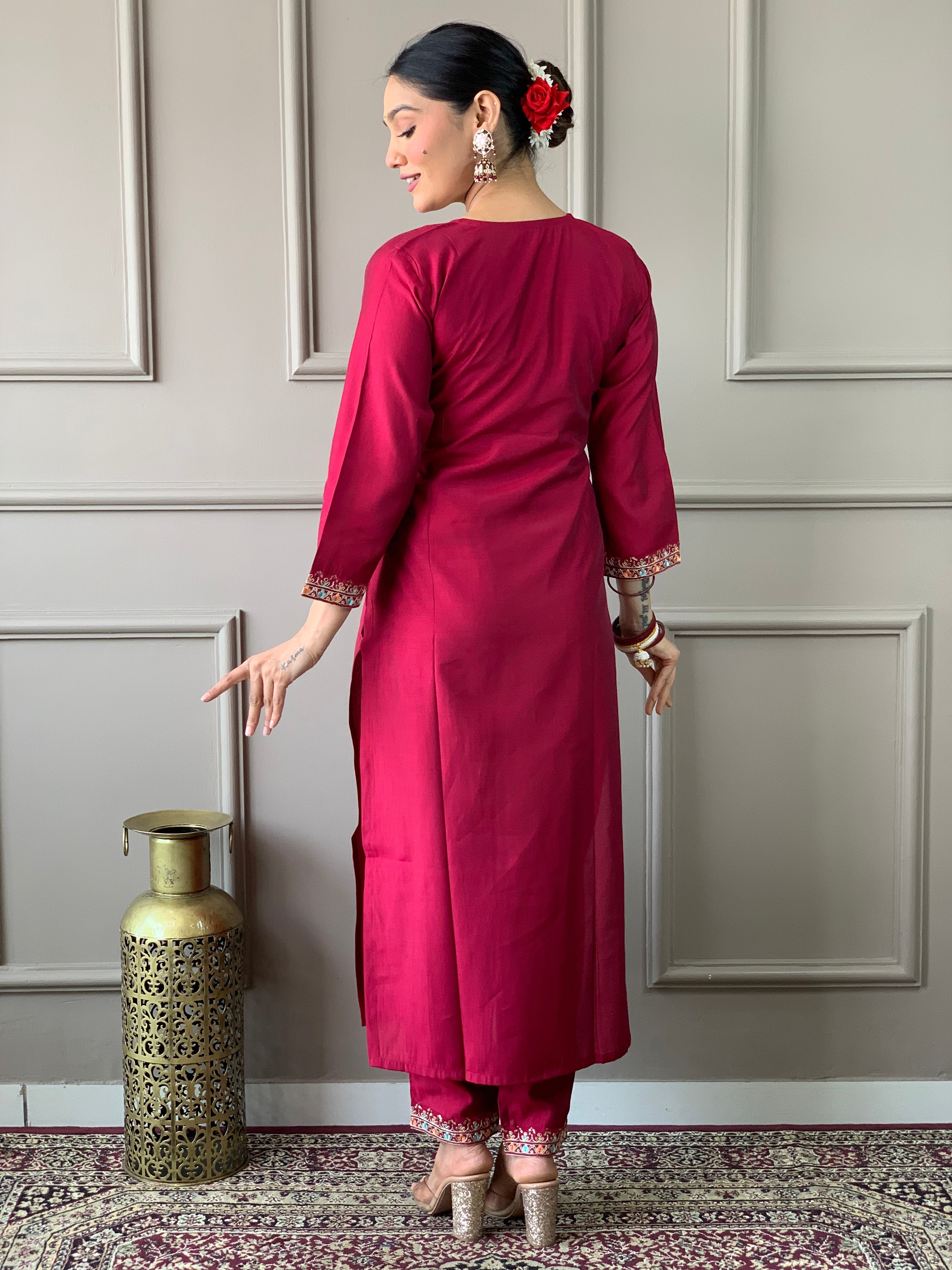 Floral Handwork Chanderi Kurta Payjam Set With Dupatta-Minimum Qty -10 Pic