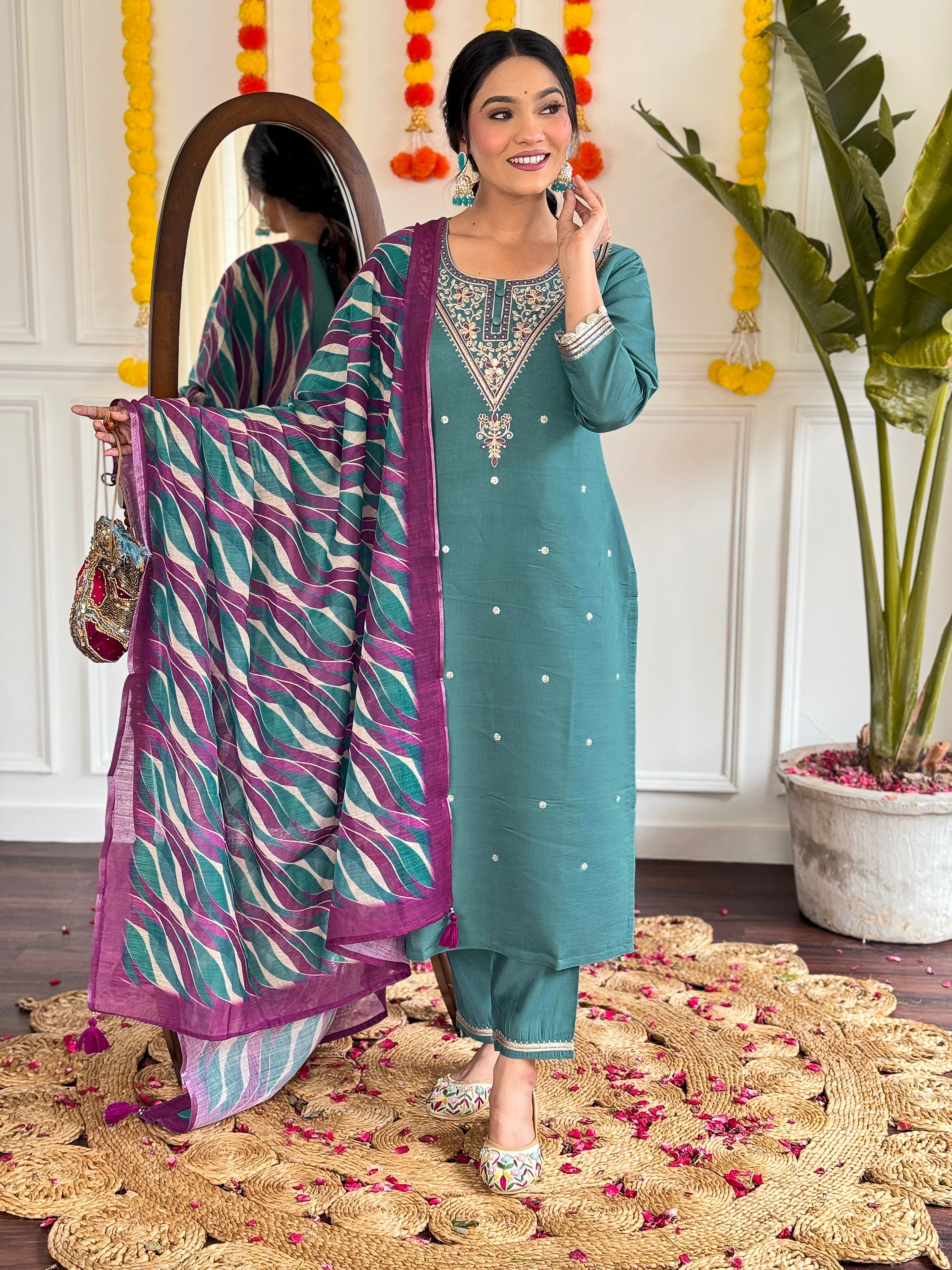 Women's Green Viscose Chanderi Embroidered Straight Kurta with Viscose Chanderi Pant And Linen Printed Dupatta Sets-Minimum Qty -10 Pic