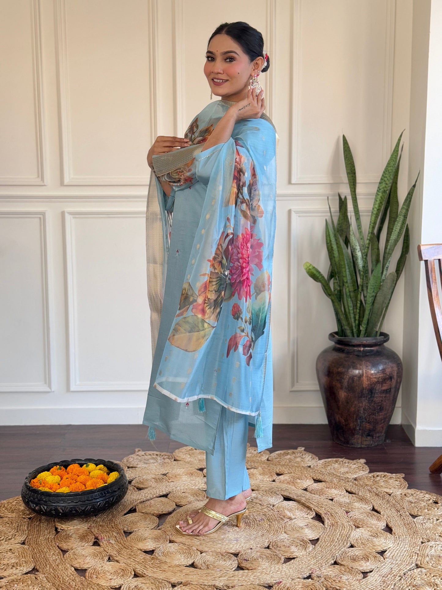 Women's Sky Blue Viscose Chanderi Embroidered Straight Kurta with Viscose Chanderi Pant And jacquard Butti Printed Dupatta Sets-Minimum Qty -10 Pic