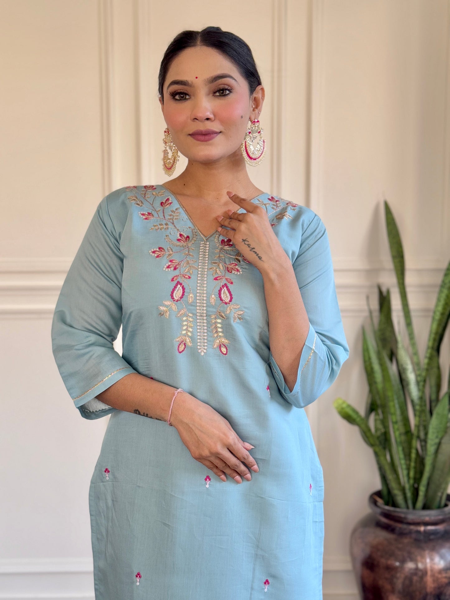 Women's Sky Blue Viscose Chanderi Embroidered Straight Kurta with Viscose Chanderi Pant And jacquard Butti Printed Dupatta Sets-Minimum Qty -10 Pic