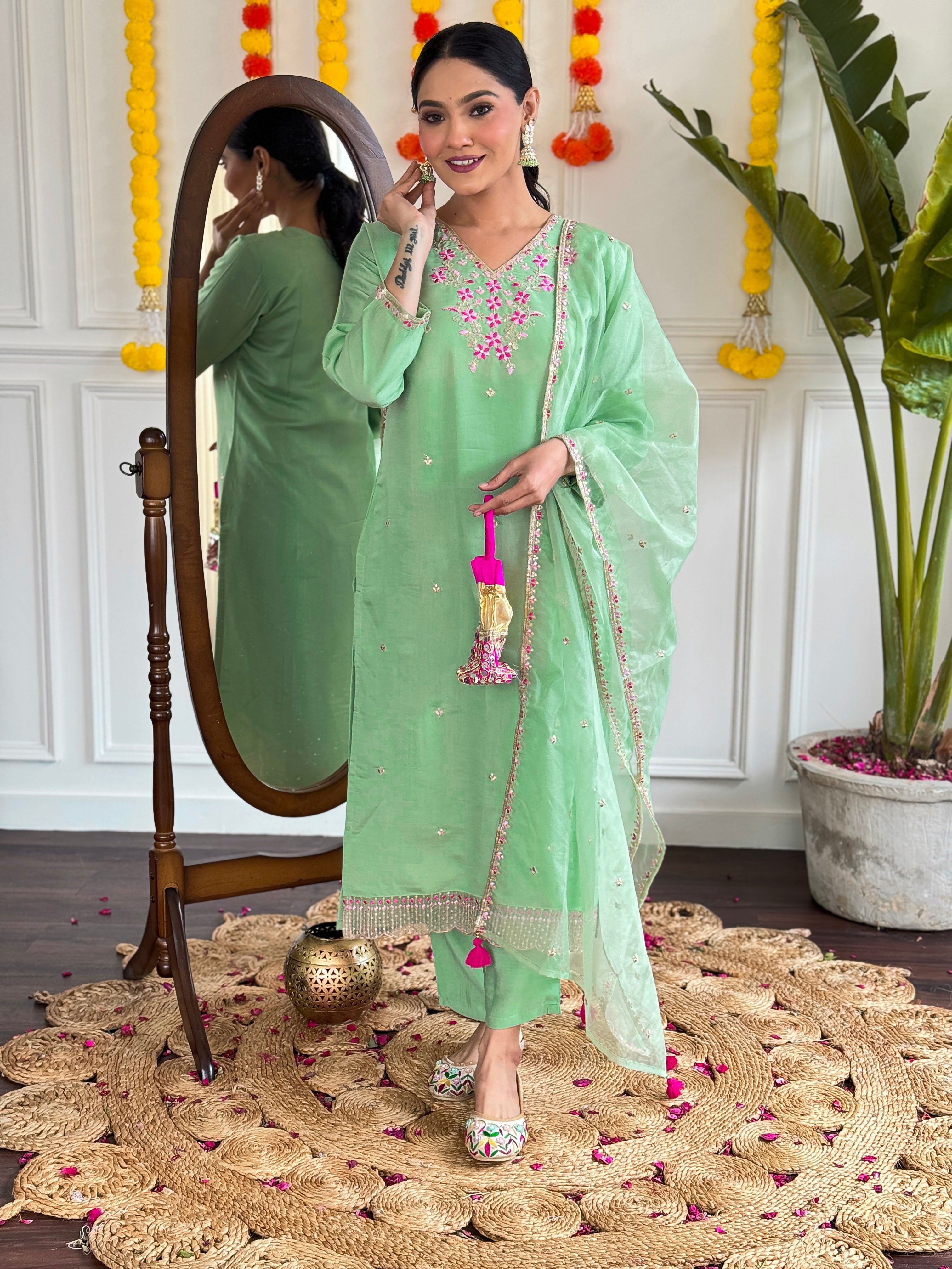 Women's Mint Green Viscose Chanderi Embroidered Straight Kurta with Viscose Chanderi Pant And Organza Printed Dupatta Sets-Minimum Qty -10 Pic