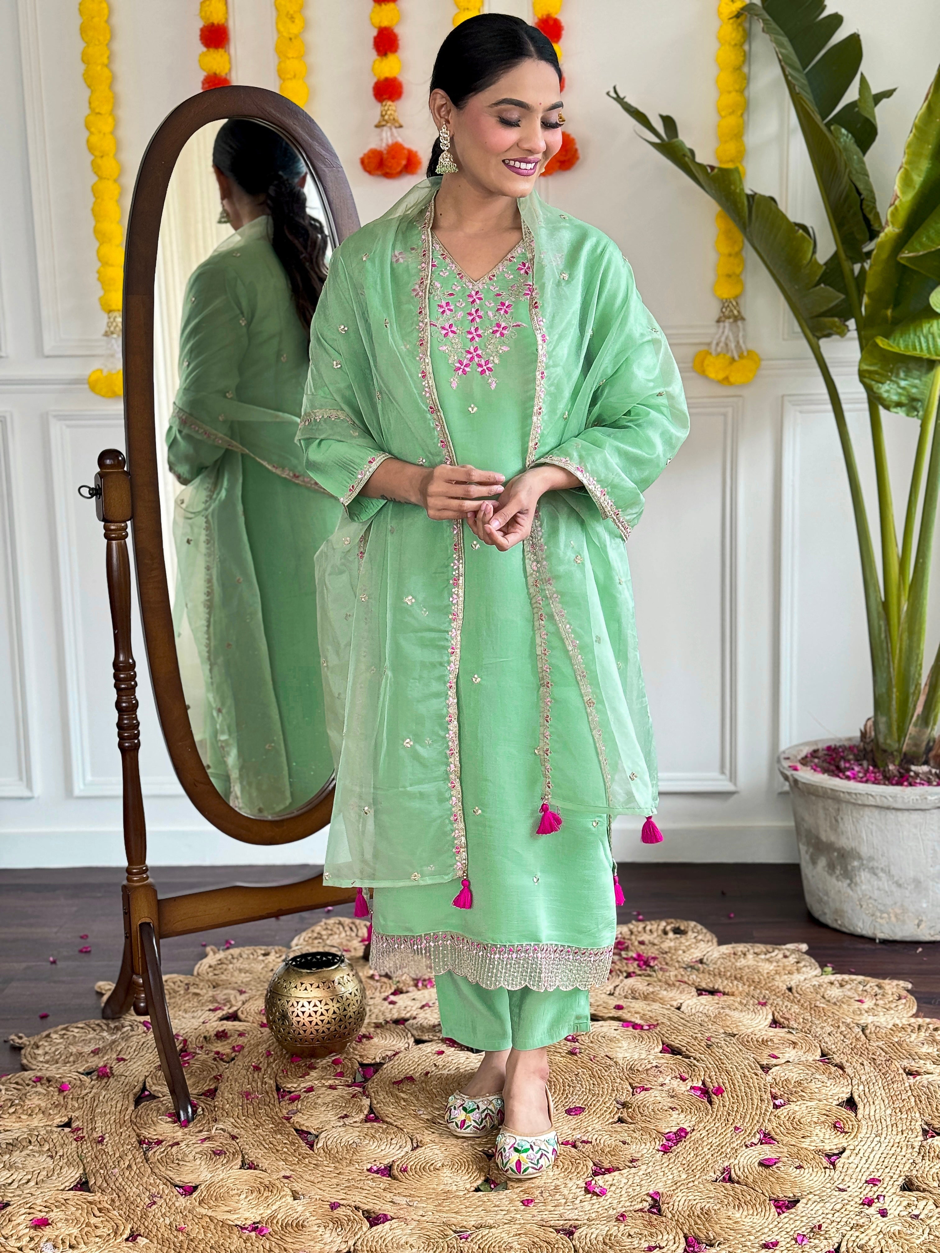 Women's Mint Green Viscose Chanderi Embroidered Straight Kurta with Viscose Chanderi Pant And Organza Printed Dupatta Sets-Minimum Qty -10 Pic