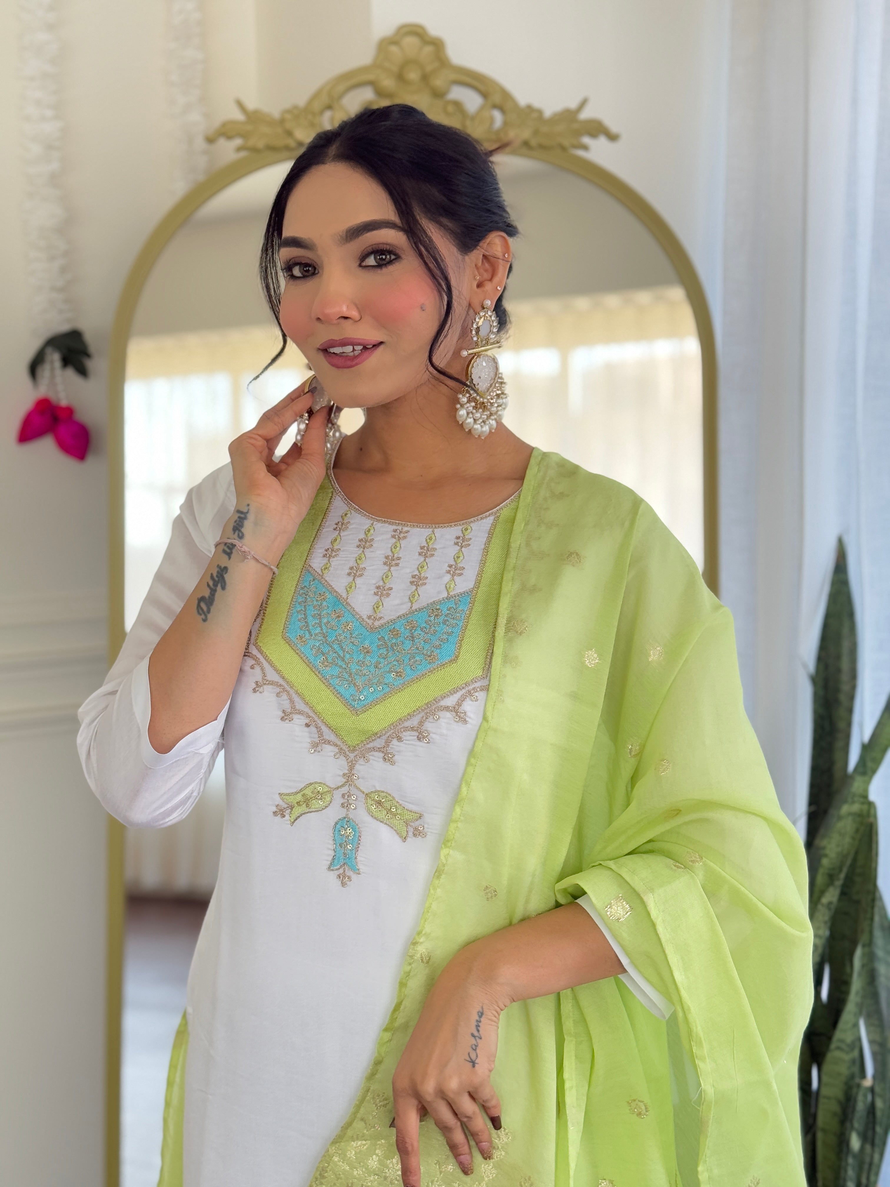 Women's White Viscose Chanderi Embroidered Straight Kurta with Viscose Chanderi Pant And jacquard Butti Printed Dupatta Sets-Minimum Qty -10 Pic
