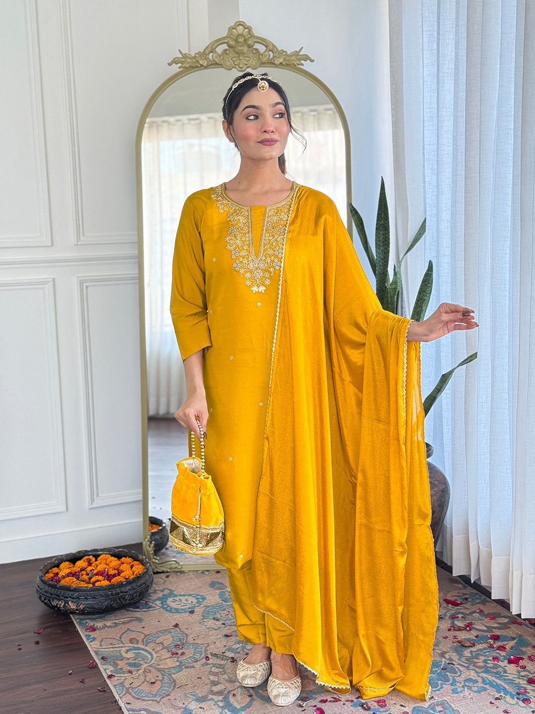 Women's Musterd Yellow Viscose Chanderi Embroidered Straight Kurta with Viscose Chanderi Pant And Chinnon Printed Dupatta Sets-Minimum Qty -10 Pic