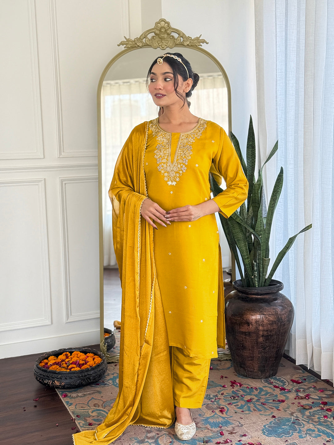 Women's Musterd Yellow Viscose Chanderi Embroidered Straight Kurta with Viscose Chanderi Pant And Chinnon Printed Dupatta Sets-Minimum Qty -10 Pic