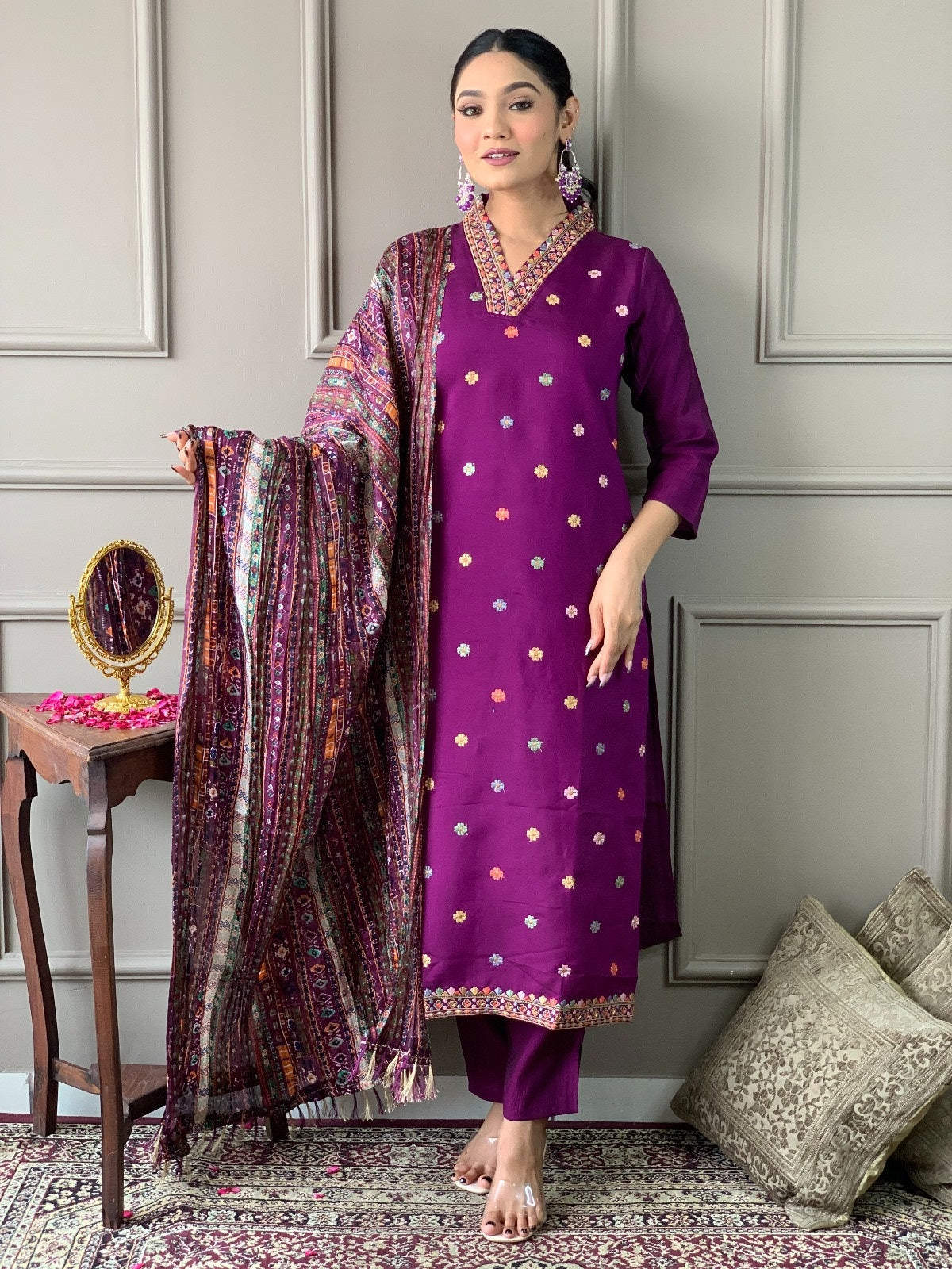 Women Viscose Chanderi Kurta With Pant And Heavy Embroidery Dupata Set-Minimum Qty -10 Pic