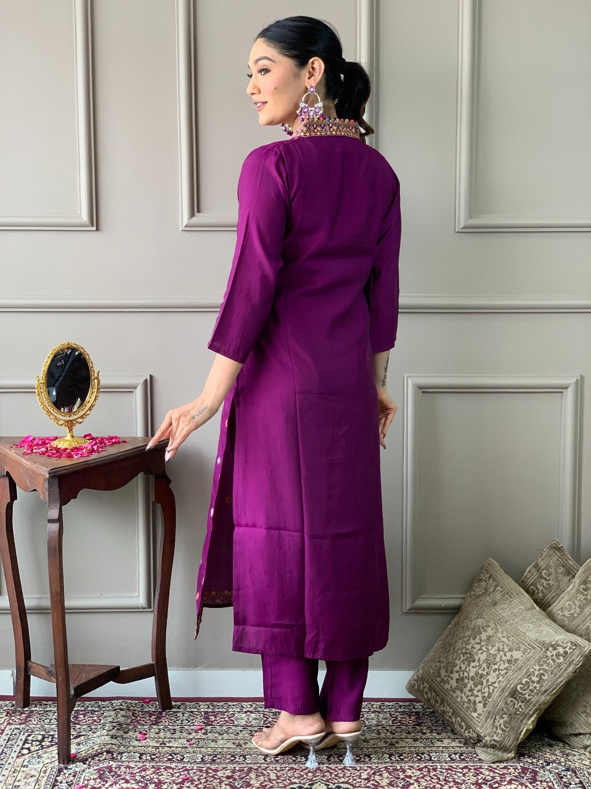 Women Viscose Chanderi Kurta With Pant And Heavy Embroidery Dupata Set-Minimum Qty -10 Pic