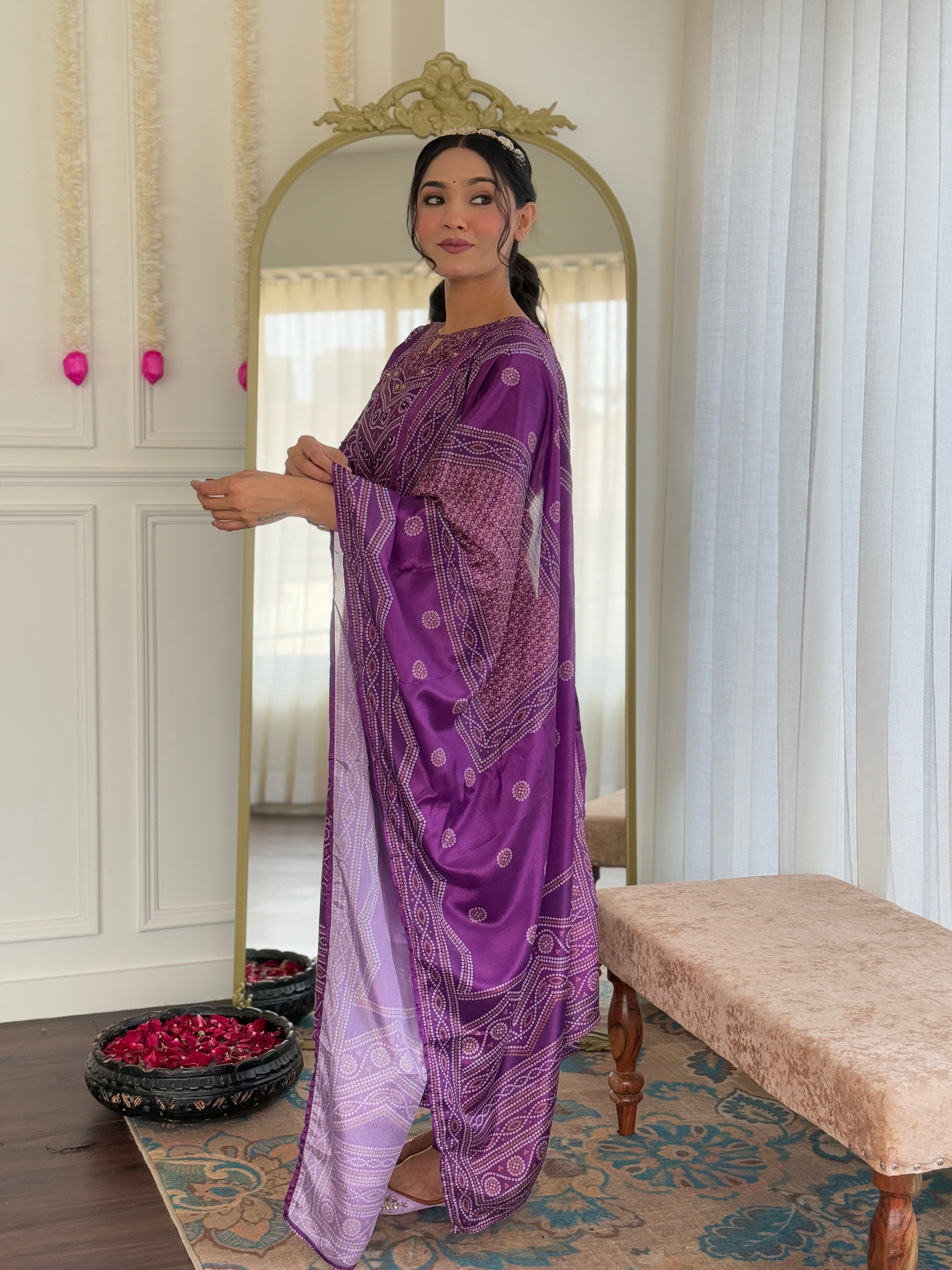 Women French Crepe Kurta With Gadhwal Silk Pant And Chinnin Dupata Set