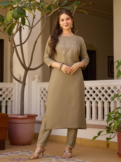 Women Rayon Kurta With Pant And Chinnon Dupata Set-Minimum Qty -10 Pic