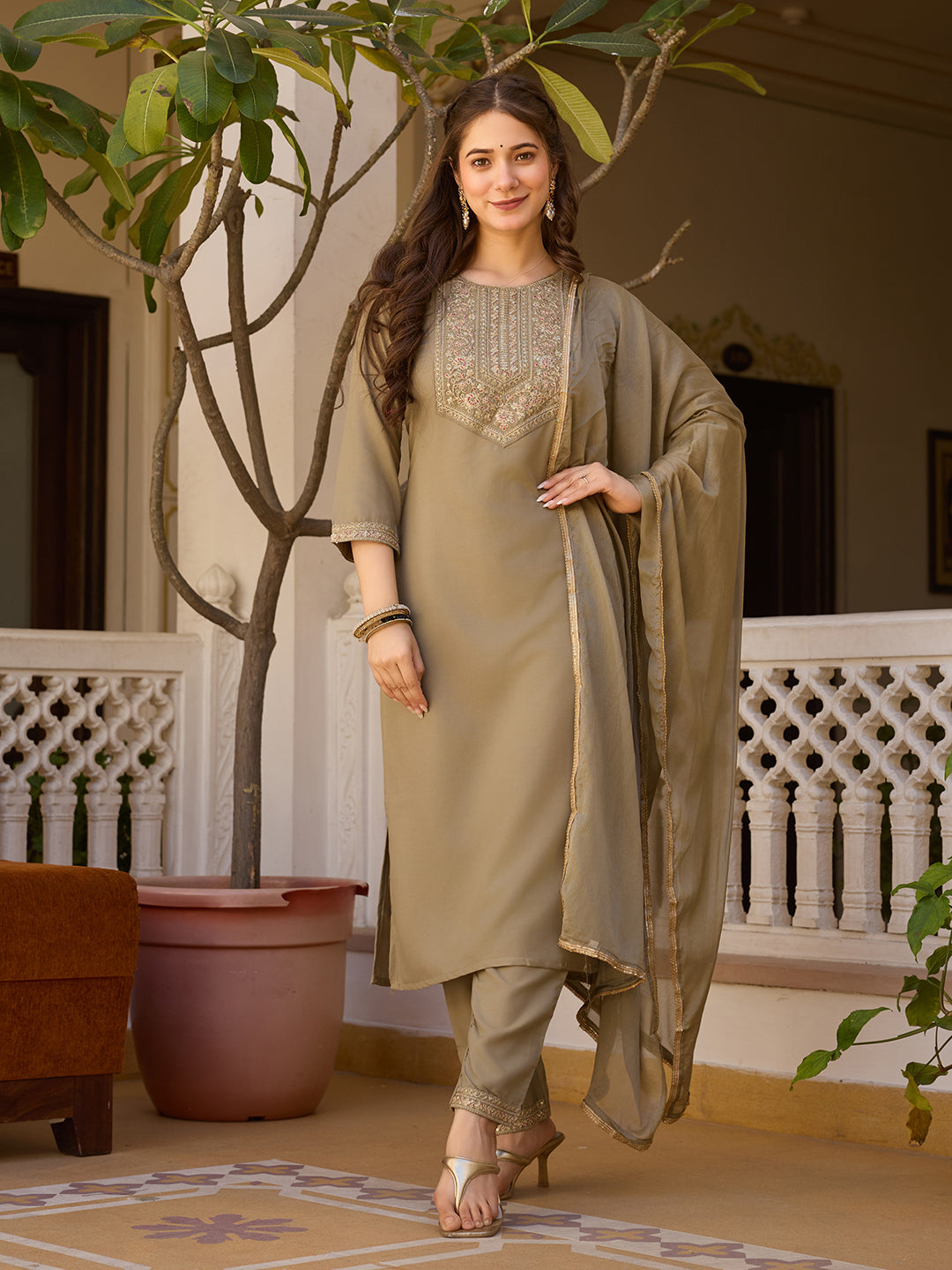 Women Rayon Kurta With Pant And Chinnon Dupata Set-Minimum Qty -10 Pic