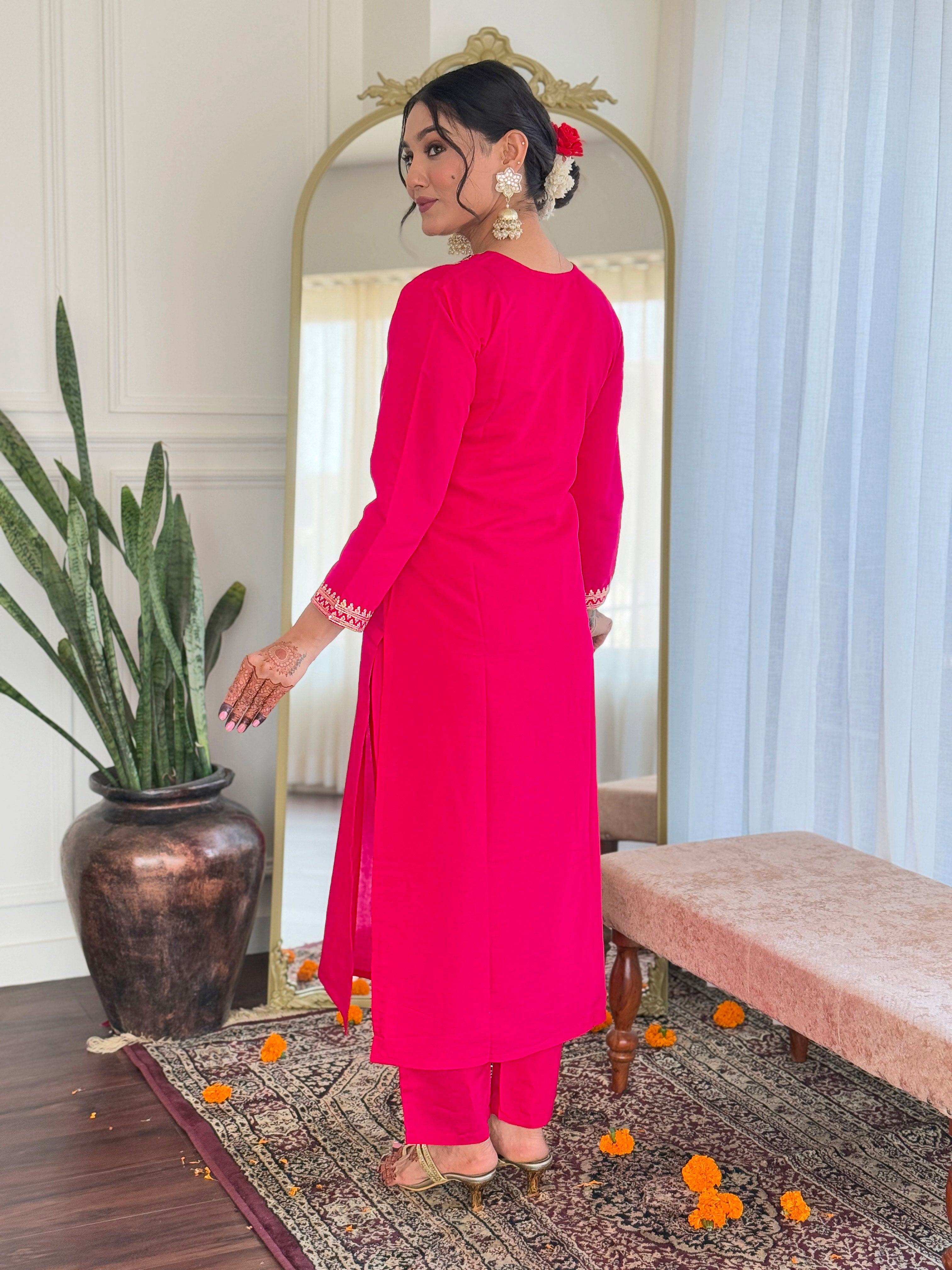 Women's Viscose Chanderi Embroidered Straight Kurta with Viscose Chanderi Pant And Linen Printed Dupatta Sets