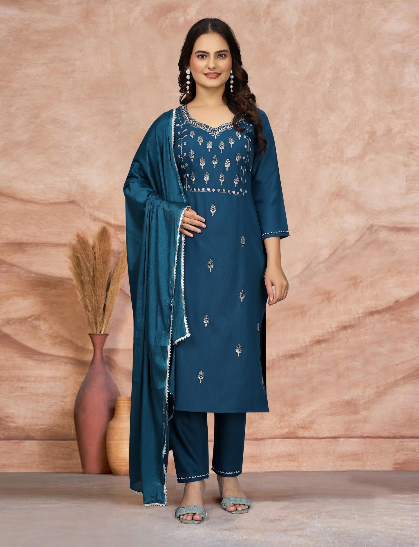 Women's Embroidered Cottan Blend Kurti With Pant & Dupatta Set-Minimum Qty -10 Pic