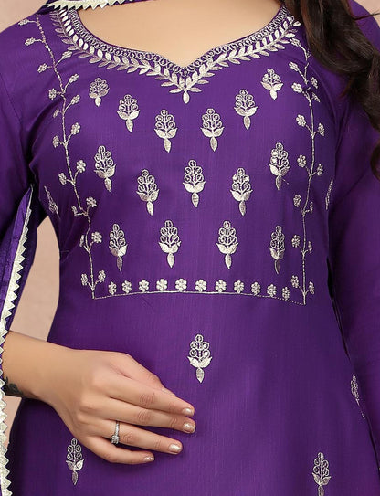 Women's Embroidered Cottan Blend Kurti With Pant & Dupatta Set-Minimum Qty -10 Pic