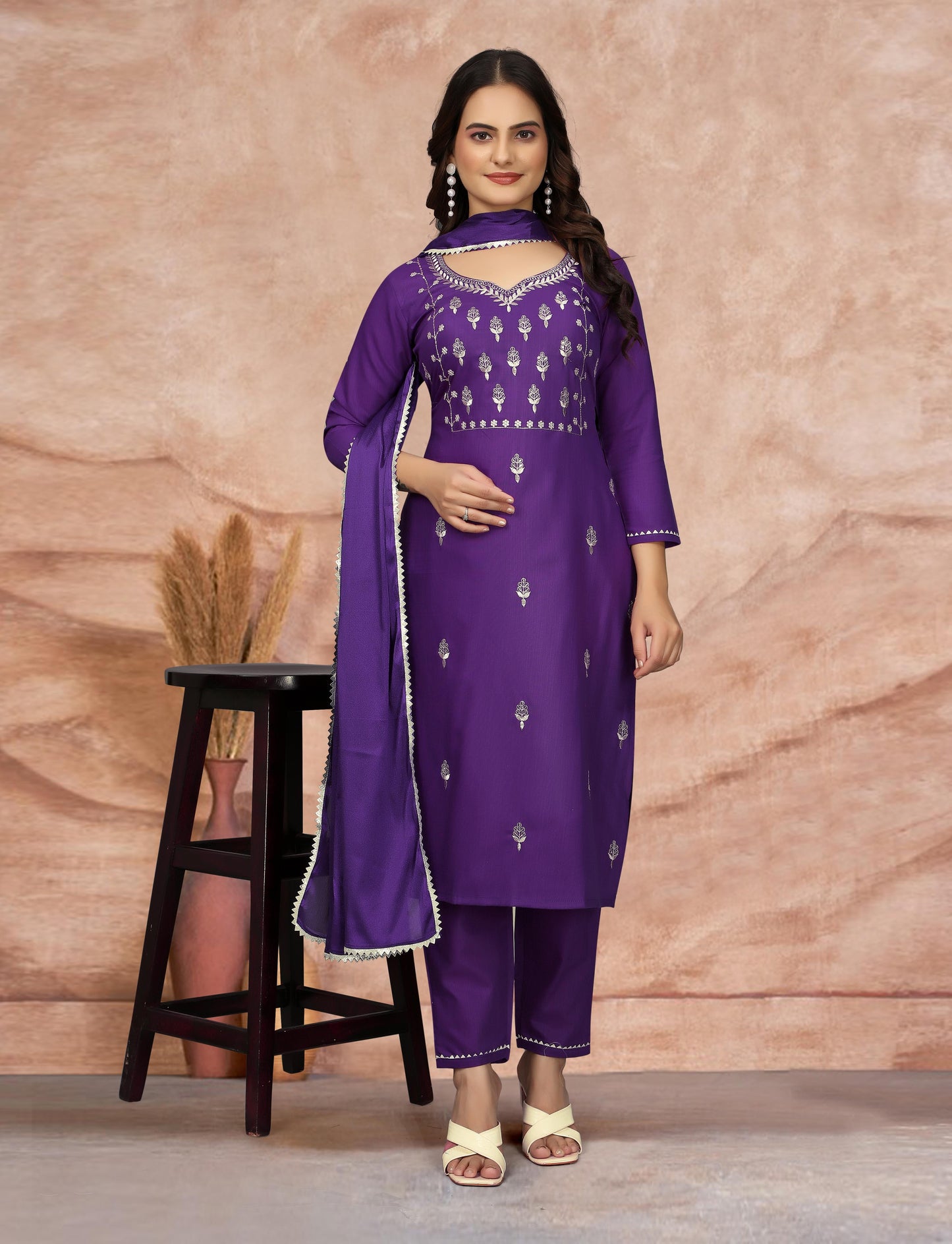Women's Embroidered Cottan Blend Kurti With Pant & Dupatta Set-Minimum Qty -10 Pic