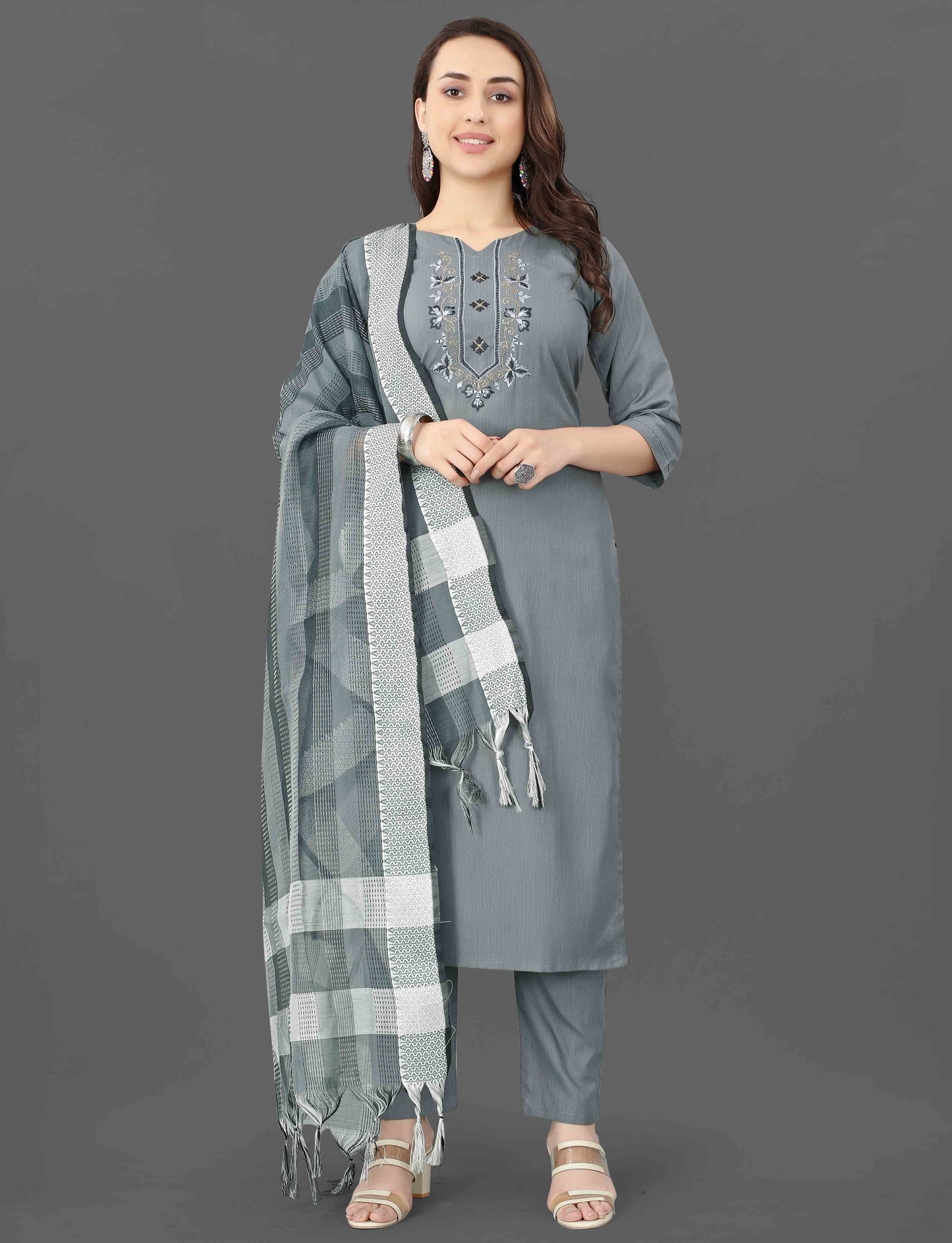 Women's Embroidered Cottan Blend Kurti With Pant & Dupatta Set-Minimum Qty -10 Pic