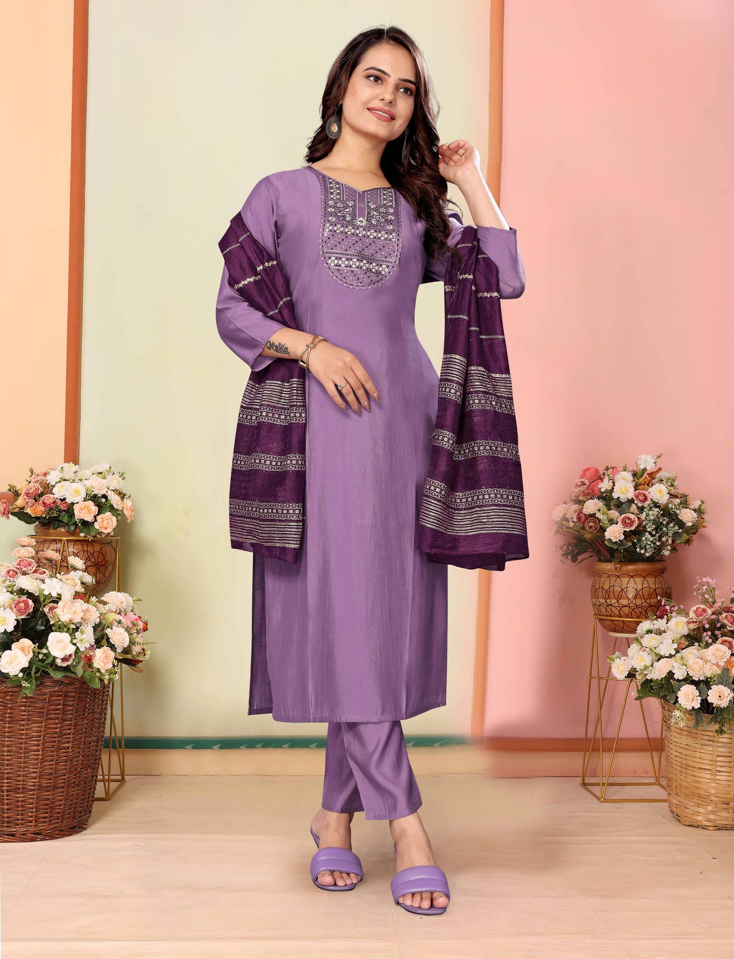 Women's Embroidered Silk Kurti With Pant & Chanderi Dupatta Set-Minimum Qty -10 Pic