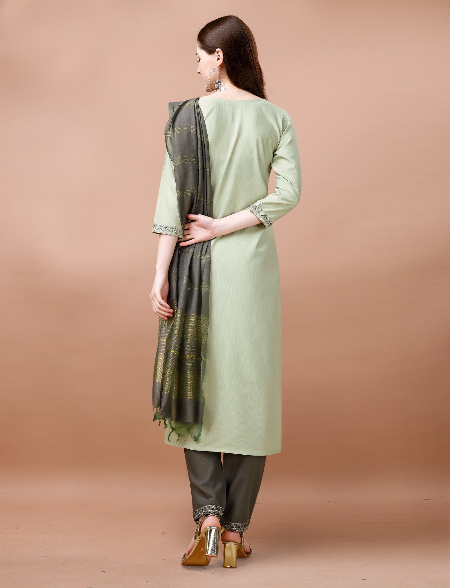 Women's Embroidered Cottan Blend Kurti With Pant & Chanderi Dupatta Set