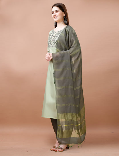 Women's Embroidered Cottan Blend Kurti With Pant & Chanderi Dupatta Set
