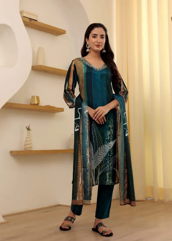 Women's Rayon Slub Embroidered Kurta with Rayon Slub Pant And Chanderi Dupatta Sets-Minimum Qty -10 Pic
