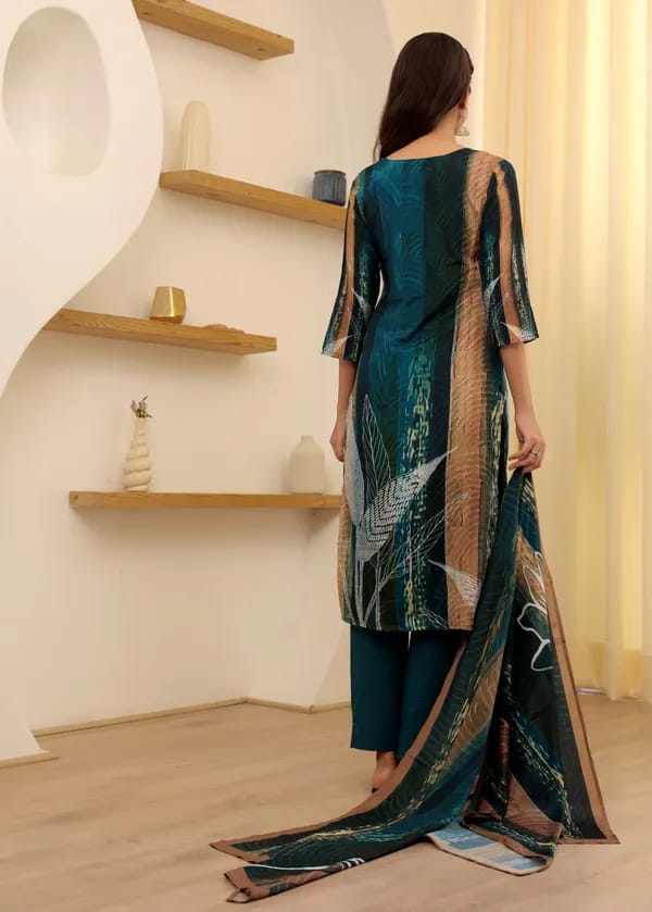Women's Rayon Slub Embroidered Kurta with Rayon Slub Pant And Chanderi Dupatta Sets-Minimum Qty -10 Pic