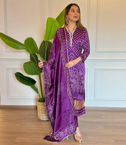 Women's Viscose Embroidered Kurta with Cotton Pant And Chanderi Dupatta Sets-Minimum Qty -10 Pic