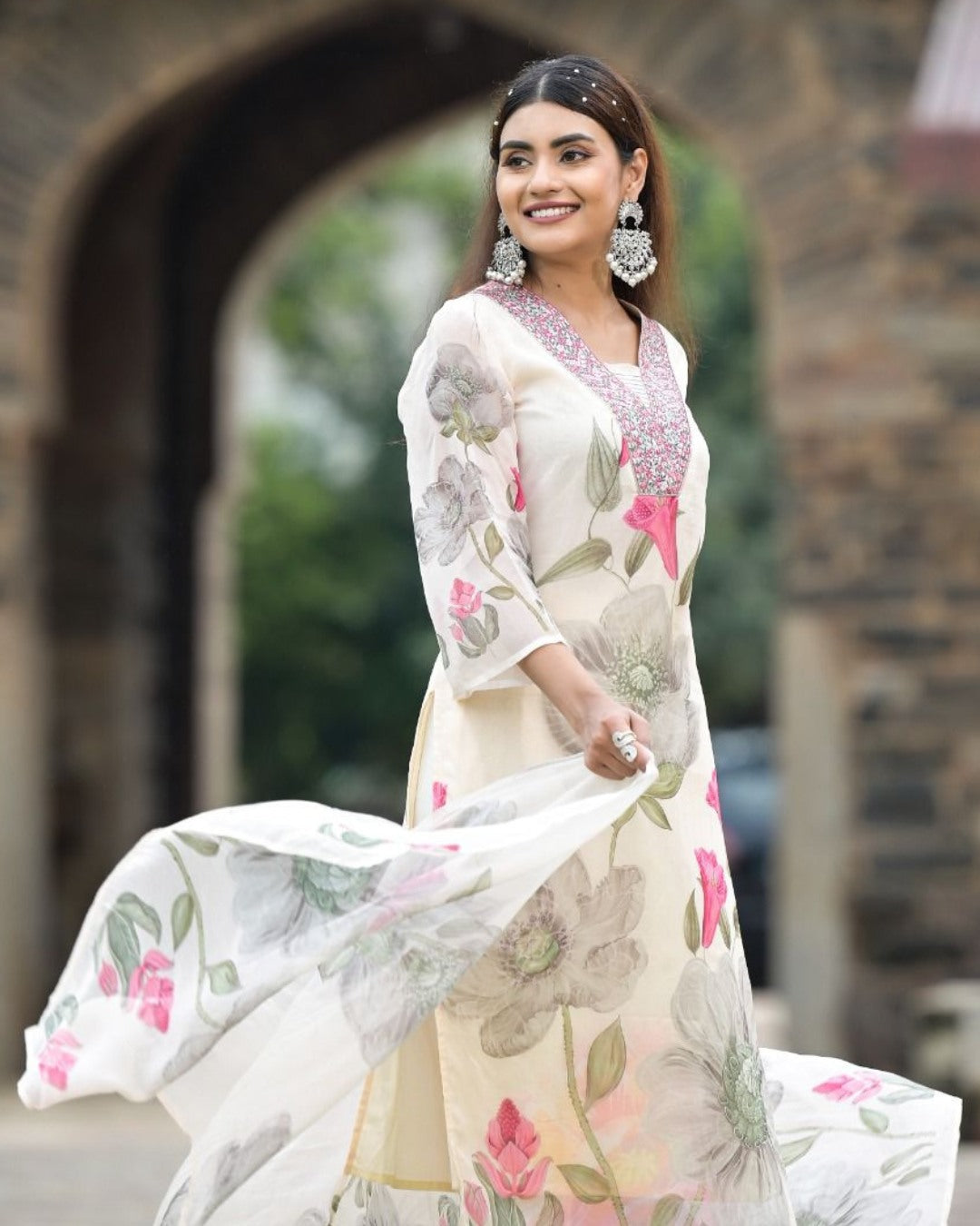 Women's Georgette Embroidered Kurta with Roman Silk Pant And Georgette Dupatta Sets