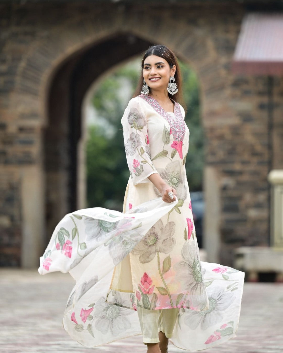 Women's Georgette Embroidered Kurta with Roman Silk Pant And Georgette Dupatta Sets