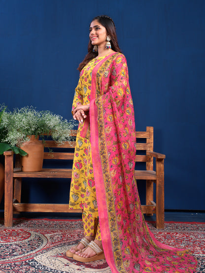 Classic Indian Wear - Kurti Pant with Ornate Dupatta