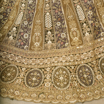 Gorgeous Bridal Lehenga For Mehendi With Thread Work-Minimum Qty -10 Pic